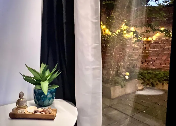 Διαμέρισμα Cozy&modern With Garden *